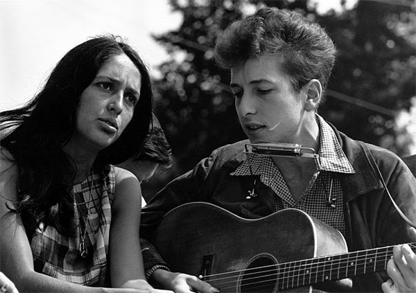 Music Friday: Joan Baez Recounts a Call From Bob Dylan in 1975's 'Diamonds &amp; Rust'