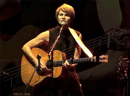 Music Friday: Shawn Colvin Finds Her Voice in 1989's 'Diamond in the Rough'