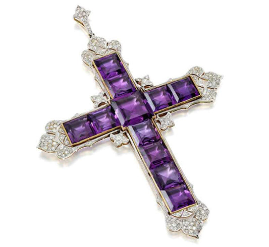 A luxurious diamond and amethyst cross pendant featuring square-cut amethyst stones surrounded by diamonds, with an elegant design suitable for fine jewelry.