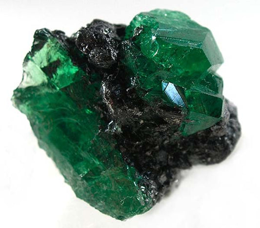 Tsavorite's Name Honors the Kenya-Tanzania Border Region Where It Was Discovered