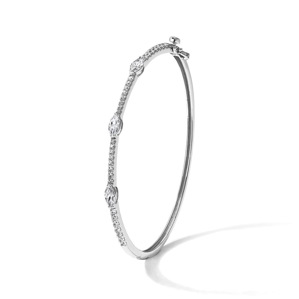 True Origin Lab Grown Diamond VS+ F+ 6.75 in Complete Hinged Bangle