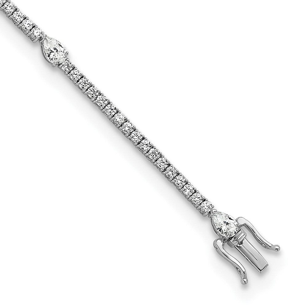True Origin Lab Grown Diamond VS+ F+ Pear Center 7 in Complete Bracelet