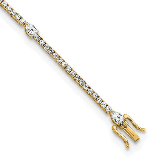 True Origin Lab Grown Diamond VS+ F+ Pear Center 7 in Complete Bracelet