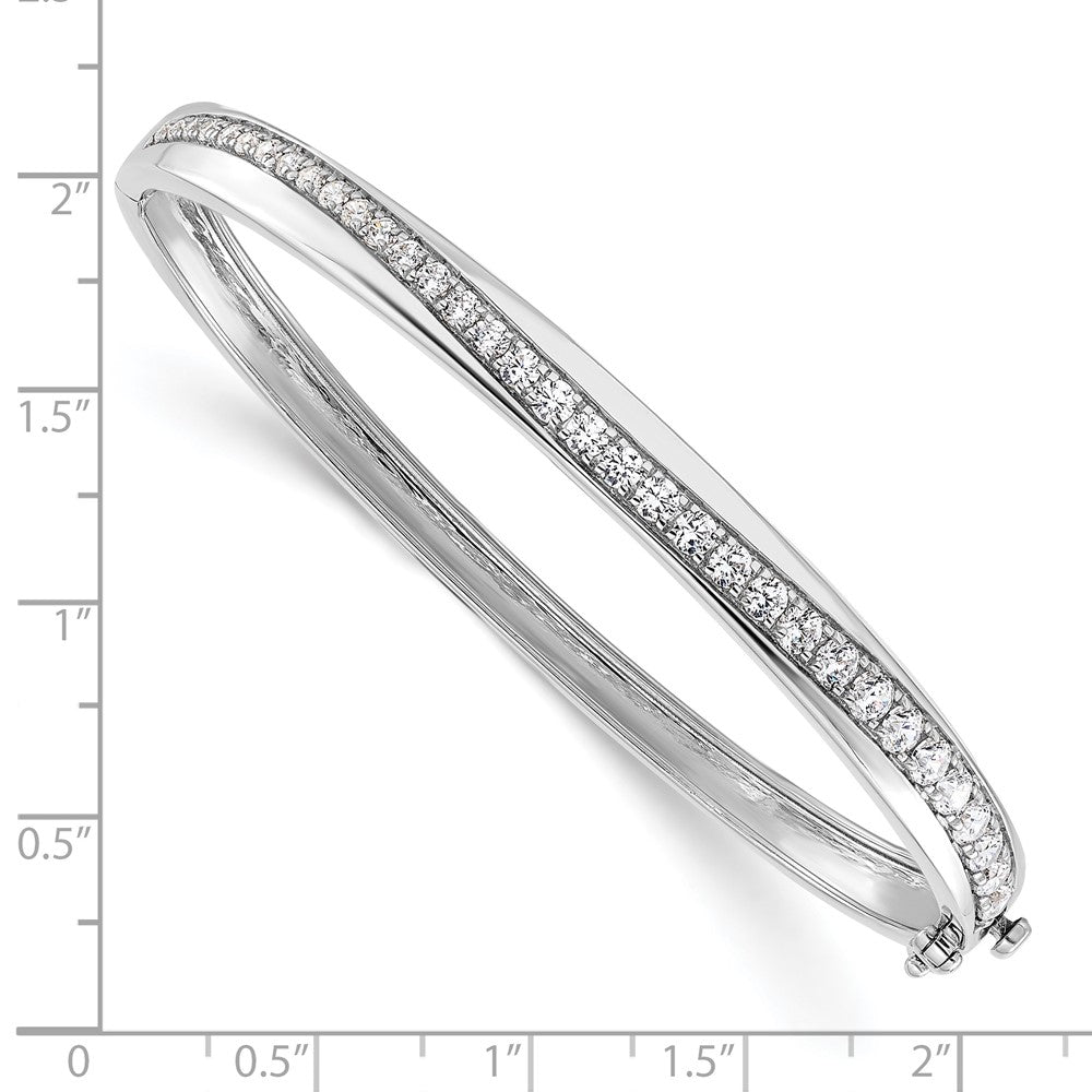 True Origin Lab Grown Diamond VS+ F+ 6.75 in Complete Bangle