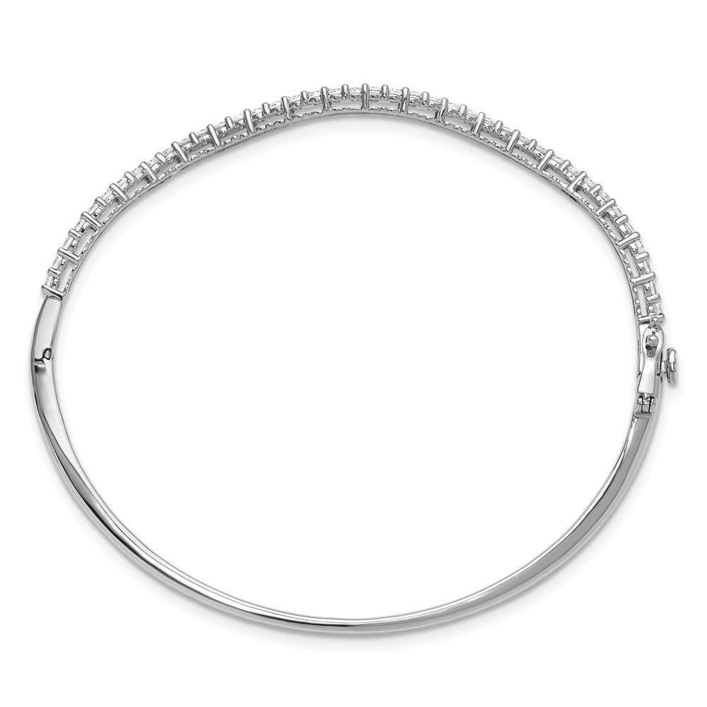 True Origin Lab Grown Diamond VS+ F+ 6.25 in Complete Wavy Bangle