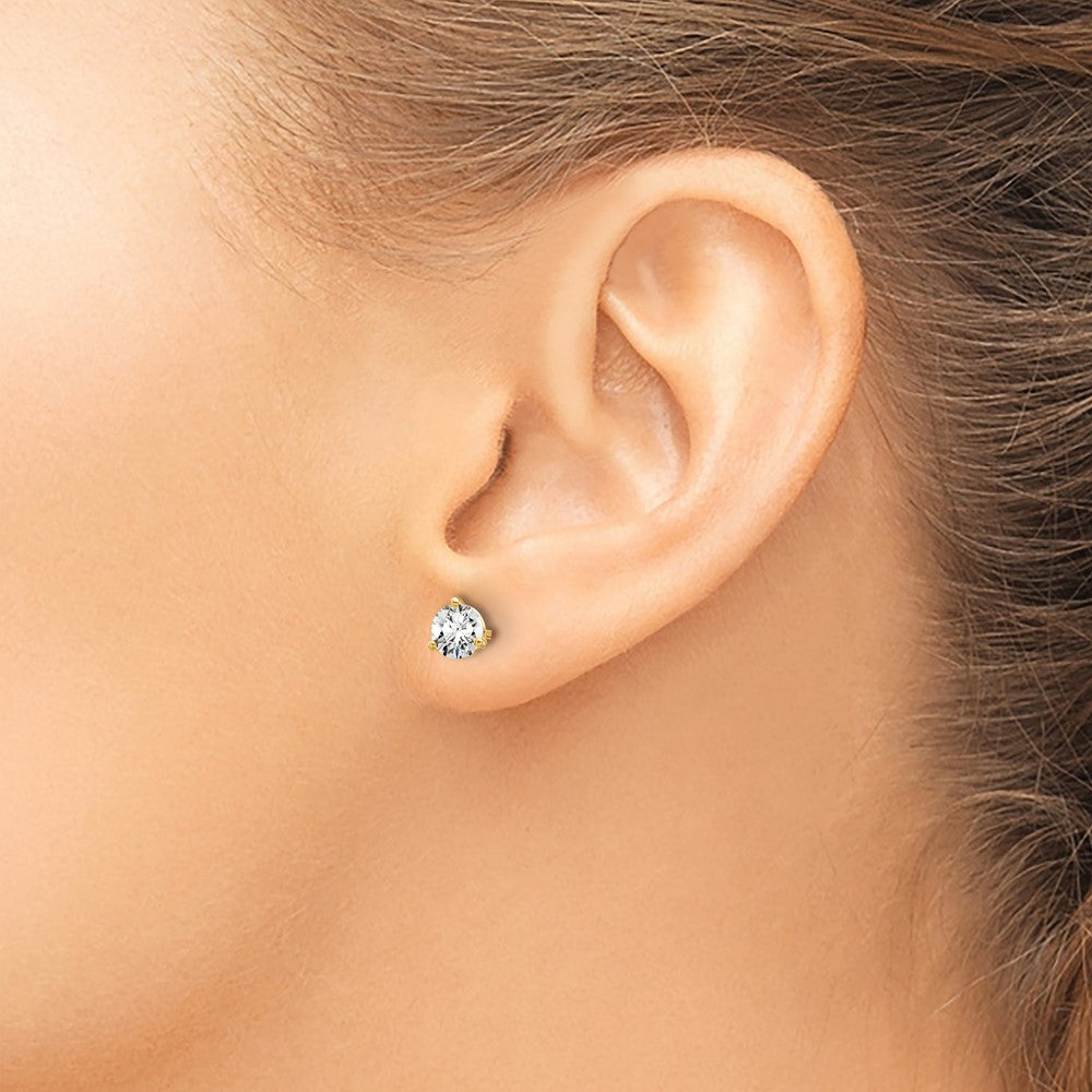 Lab Grown Diamond VS/SI+ G+ Round Complete Three Prong Stud Earrings