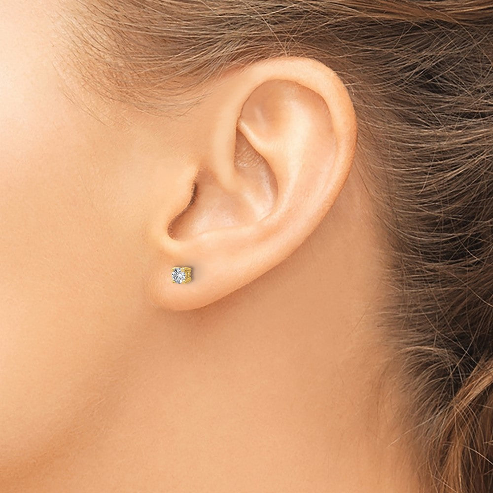 True Origin Lab Grown Diamond VS+ F+ Round Four Prong Heavy Weight Screw Back Complete Stud Earrings