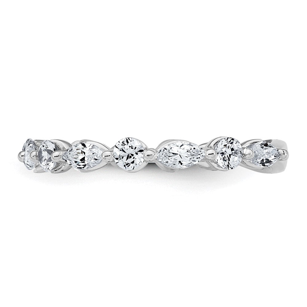 True Origin Lab Grown Diamond VS+ F+ Complete Wedding Band