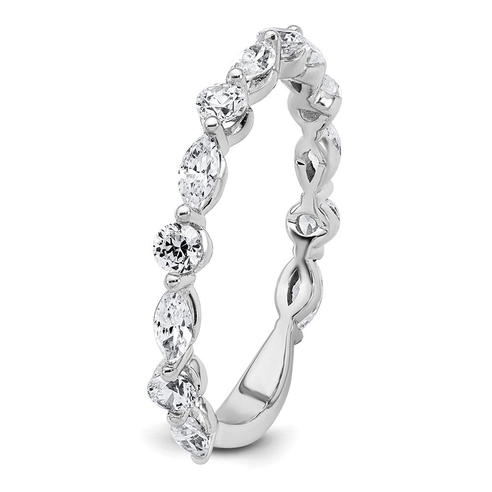 True Origin Lab Grown Diamond VS+ F+ Complete Wedding Band