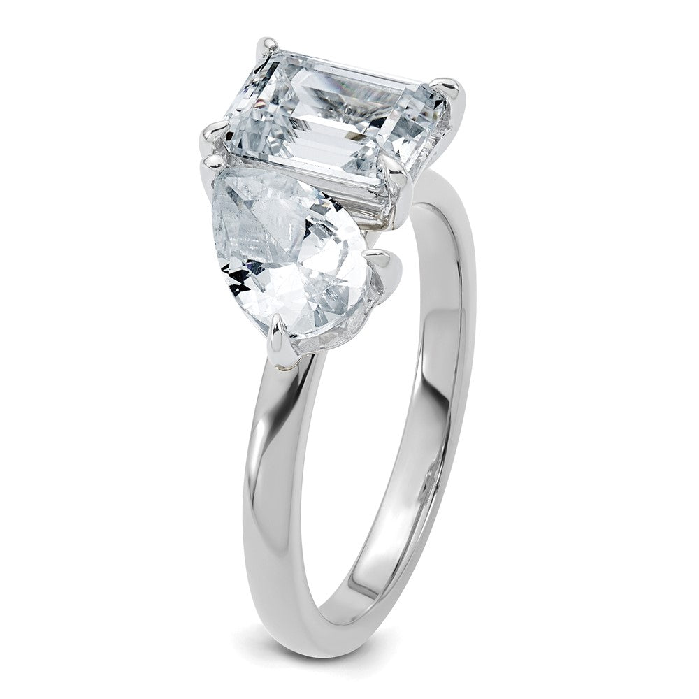 True Origin Lab Grown Diamond VS+ F+ Complete Pear and Emerald Two Stone Ring