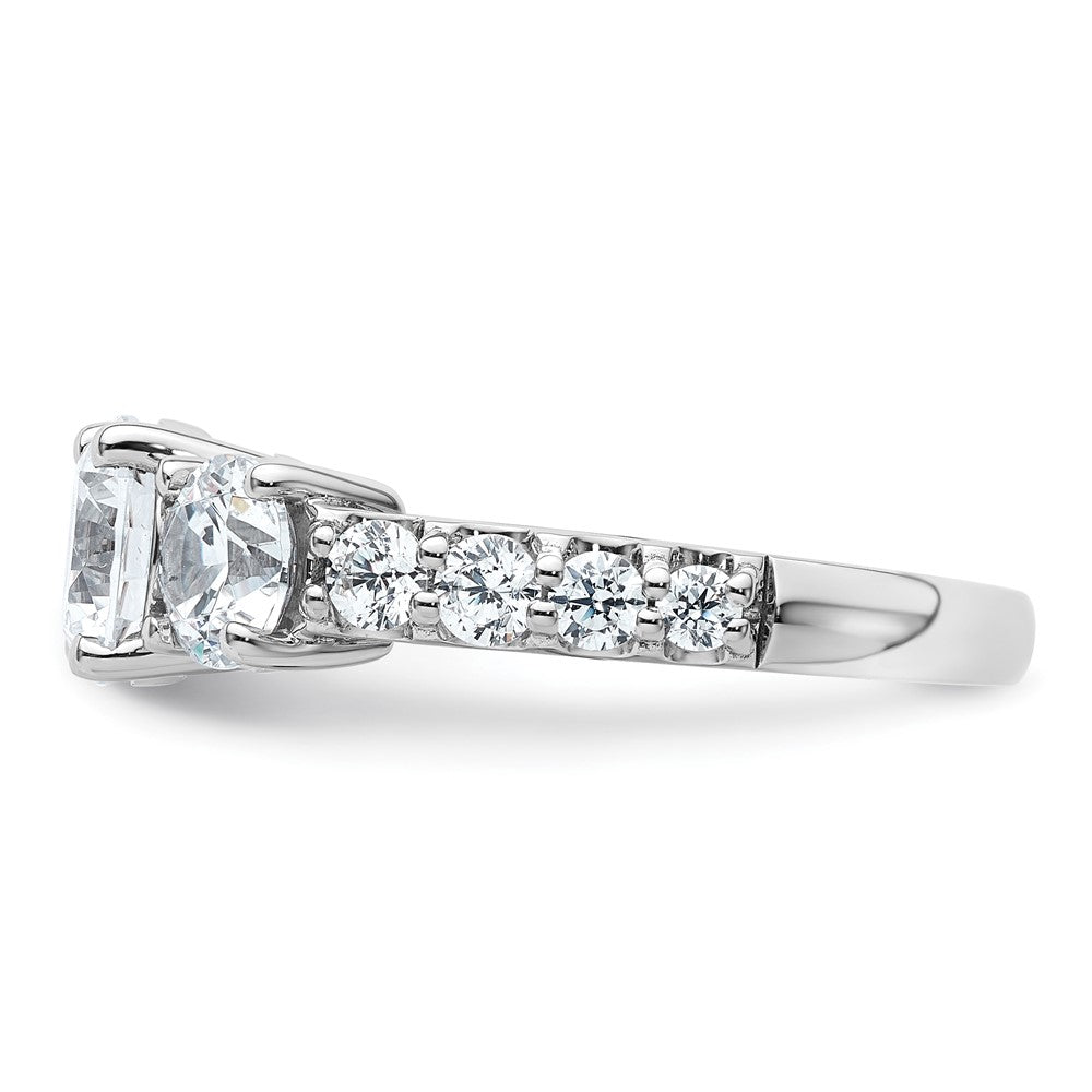 True Origin Lab Grown Diamond VS+ F+ Complete Round Three Stone Ring