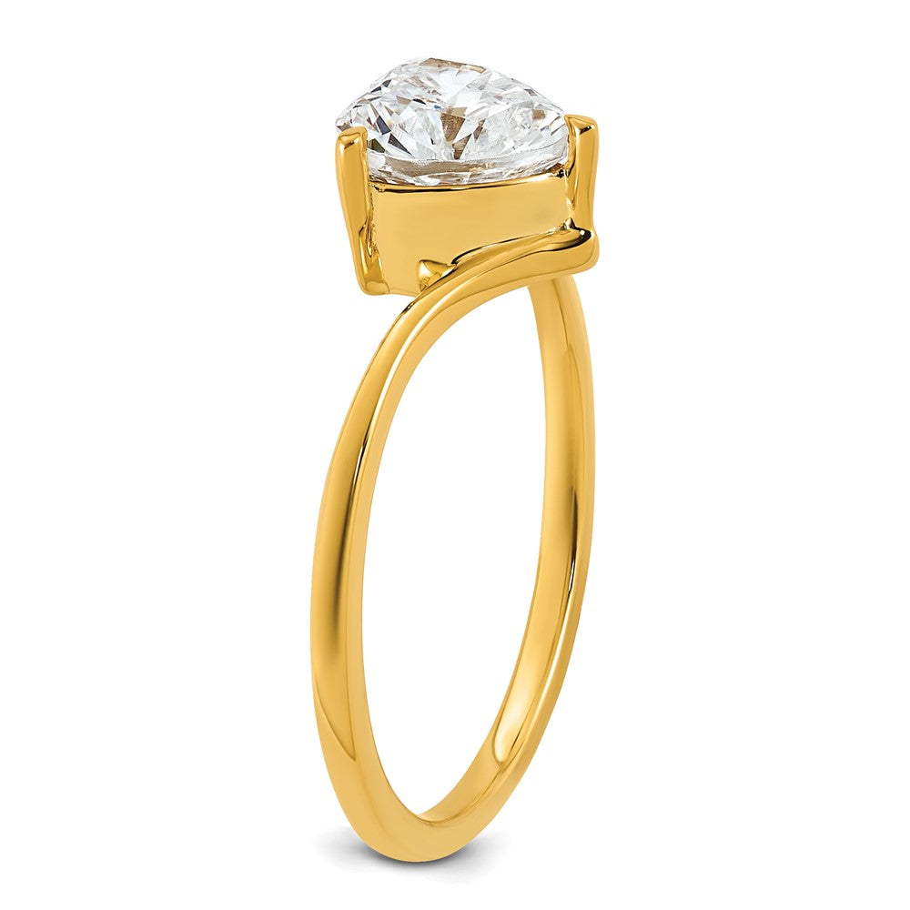 True Origin Lab Grown Diamond VS+ F+ Heart Solitaire Complete Ring