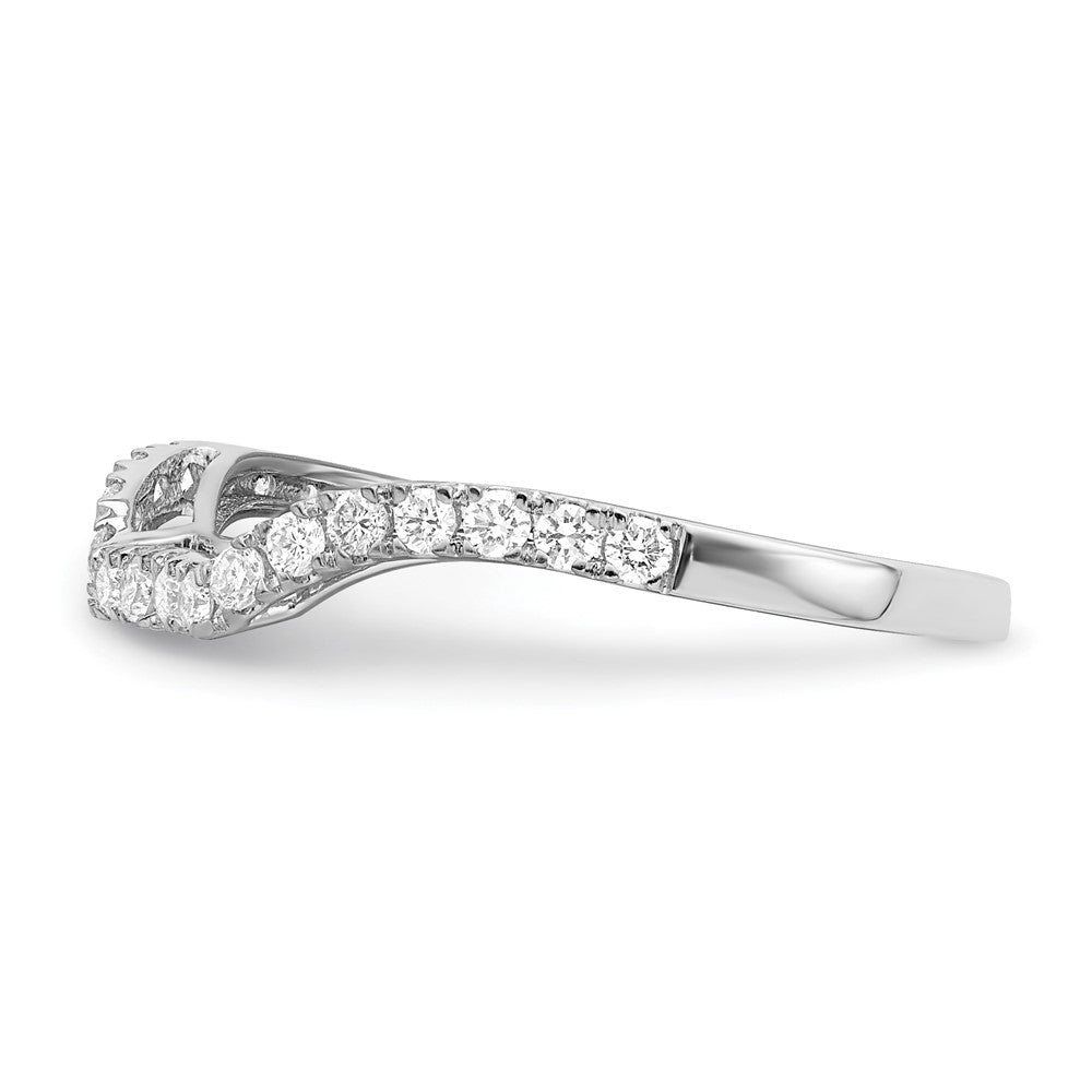 True Origin Lab Grown Diamond VS+ F+ Complete Wedding Band