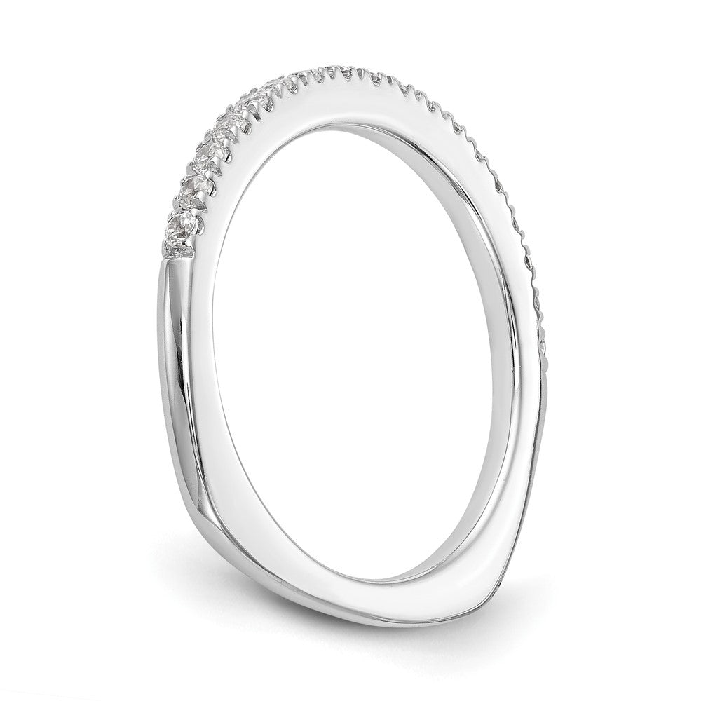 True Origin Lab Grown Diamond VS+ F+ Complete Wedding Band