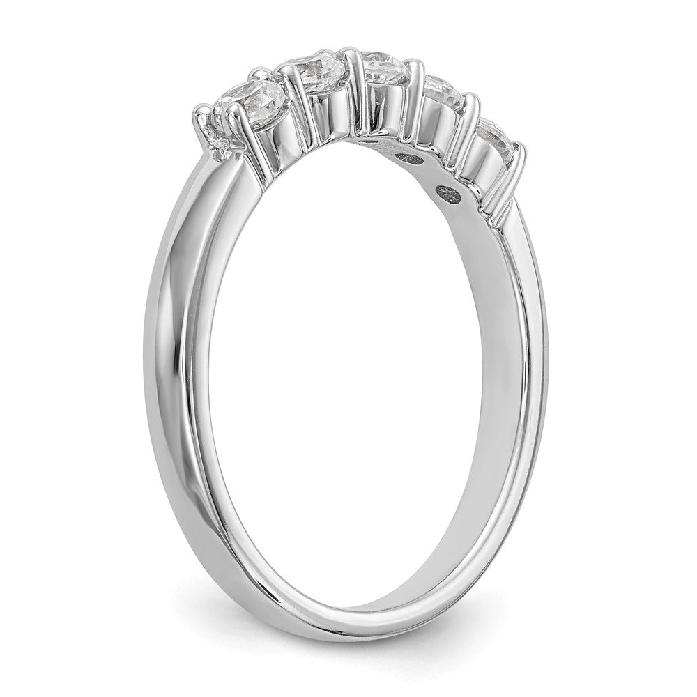 True Origin Lab Grown Diamond VS+ F+ Complete Round Five Stone Ring